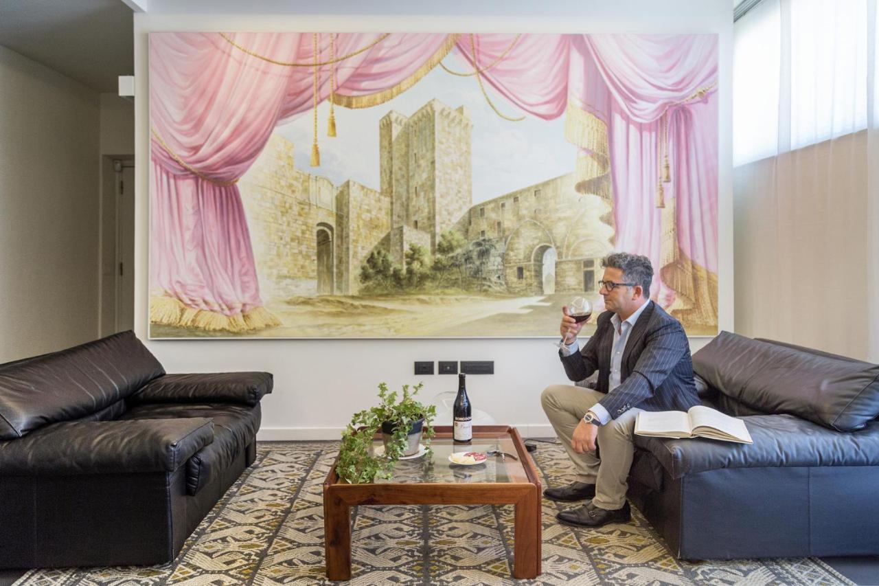 Foyer Rooms & Suites Affittacamere Cagliari Luaran gambar