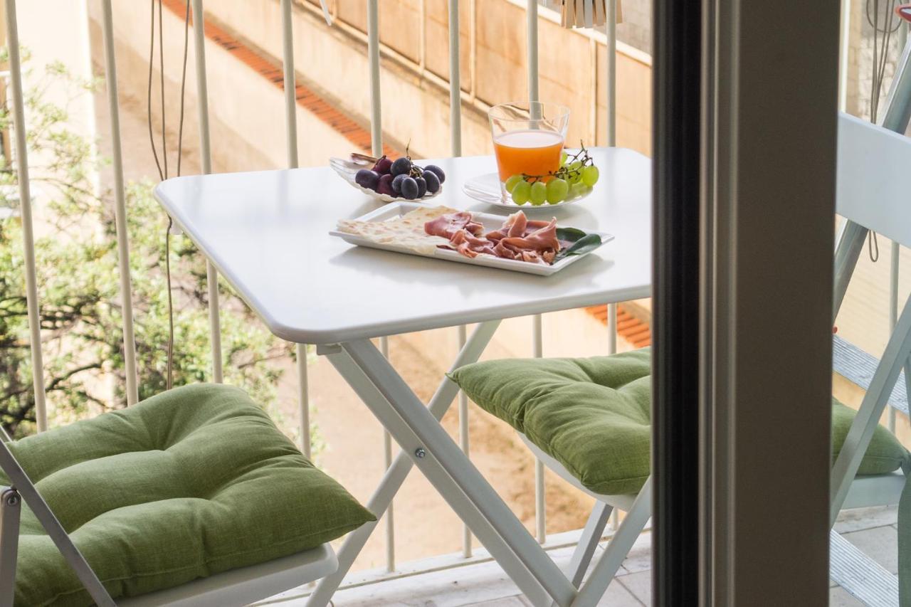 Foyer Rooms & Suites Affittacamere Cagliari Luaran gambar