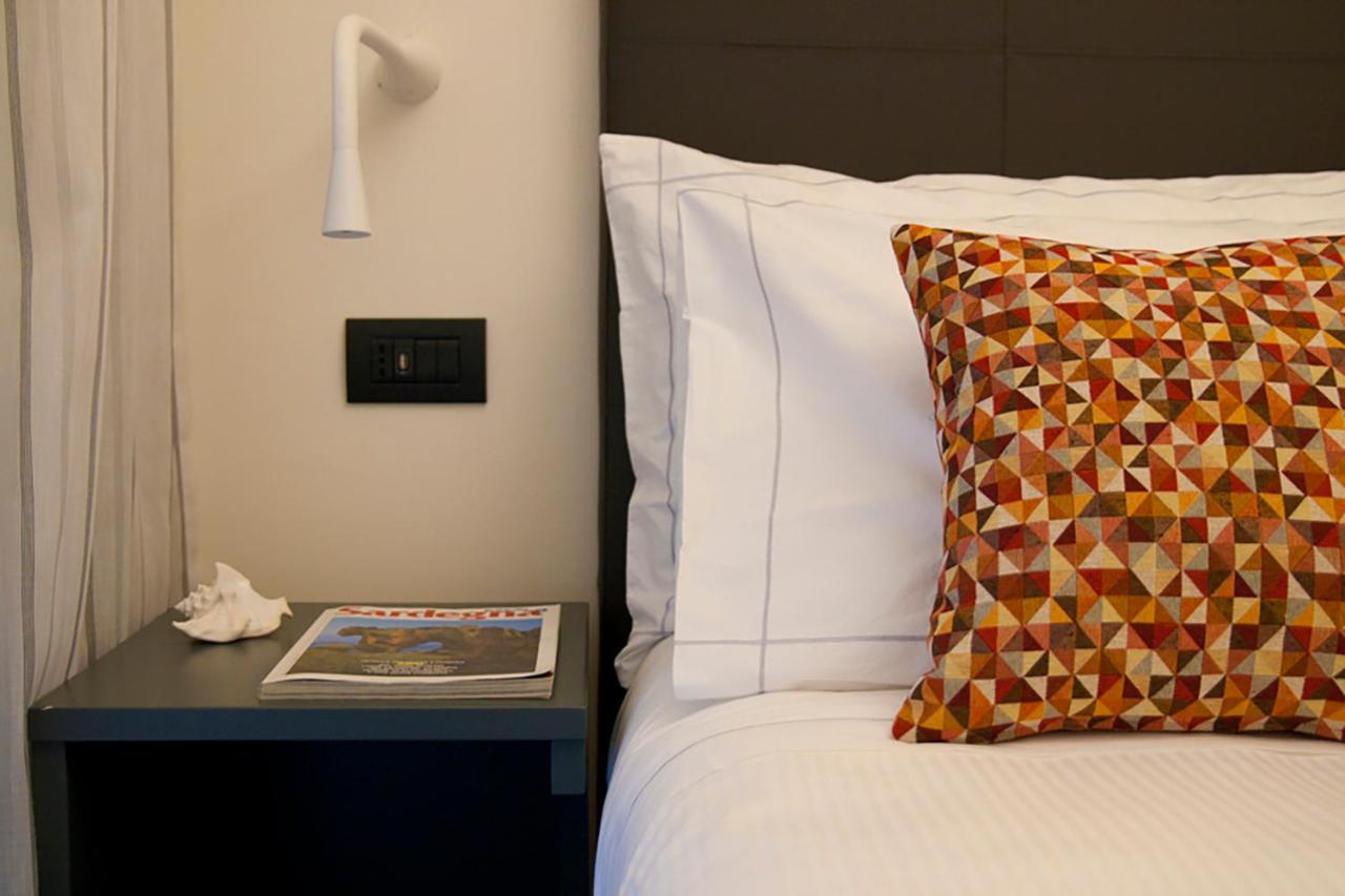 Foyer Rooms & Suites Affittacamere Cagliari Luaran gambar